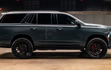 Cadillac Escalade V, 2025 год, 29 231 216 рублей, 9 фотография