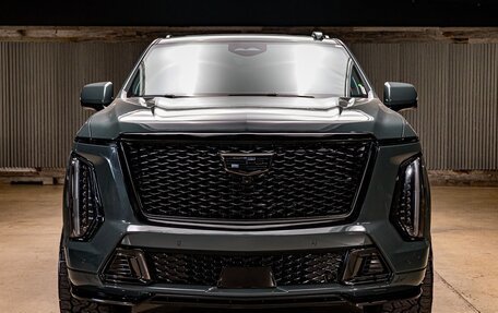 Cadillac Escalade V, 2025 год, 29 231 216 рублей, 6 фотография