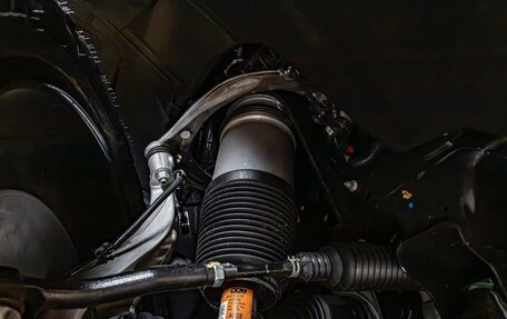 Cadillac Escalade V, 2025 год, 29 231 216 рублей, 12 фотография