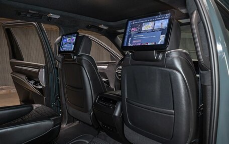 Cadillac Escalade V, 2025 год, 29 231 216 рублей, 27 фотография