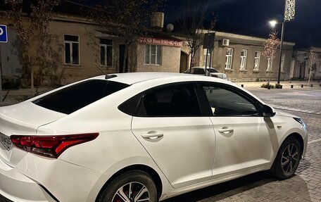 Hyundai Solaris II рестайлинг, 2020 год, 1 100 000 рублей, 4 фотография