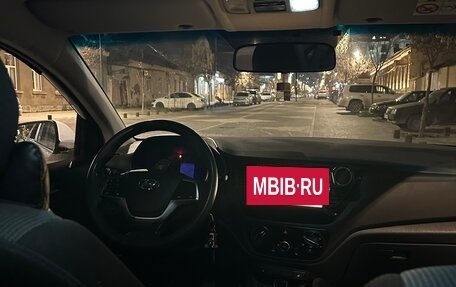 Hyundai Solaris II рестайлинг, 2020 год, 1 100 000 рублей, 8 фотография