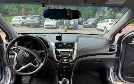 Hyundai Solaris II рестайлинг, 2011 год, 430 000 рублей, 5 фотография