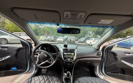 Hyundai Solaris II рестайлинг, 2011 год, 430 000 рублей, 11 фотография