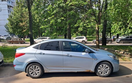 Hyundai Solaris II рестайлинг, 2011 год, 430 000 рублей, 17 фотография