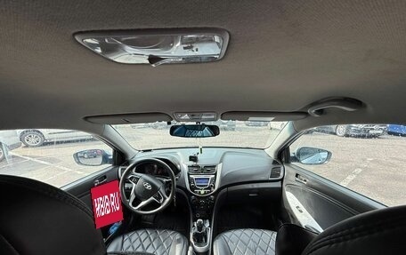 Hyundai Solaris II рестайлинг, 2011 год, 430 000 рублей, 9 фотография