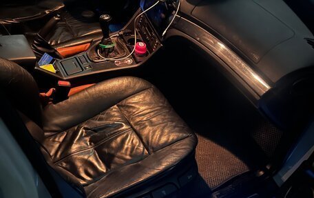 BMW 5 серия, 2000 год, 650 000 рублей, 6 фотография