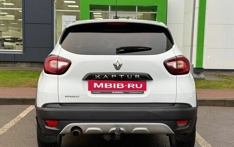 Renault Kaptur I рестайлинг, 2017 год, 1 286 000 рублей, 6 фотография