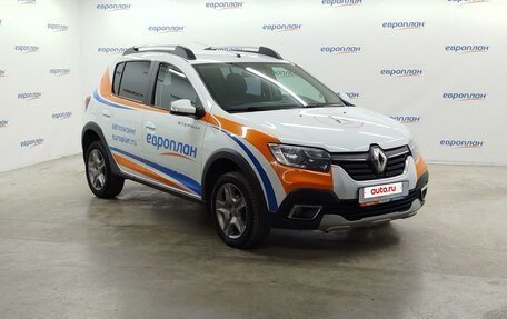 Renault Sandero II рестайлинг, 2021 год, 1 051 000 рублей, 3 фотография