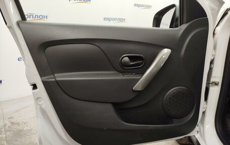 Renault Sandero II рестайлинг, 2021 год, 1 051 000 рублей, 14 фотография