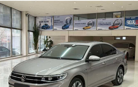 Volkswagen Bora, 2022 год, 1 925 000 рублей, 1 фотография