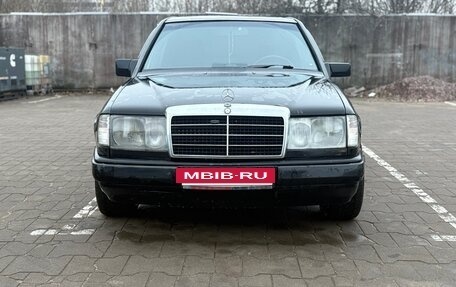 Mercedes-Benz W124, 1989 год, 235 000 рублей, 2 фотография