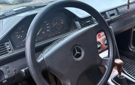 Mercedes-Benz W124, 1989 год, 235 000 рублей, 10 фотография