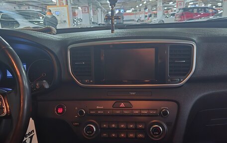 KIA Sportage IV рестайлинг, 2019 год, 2 300 000 рублей, 4 фотография