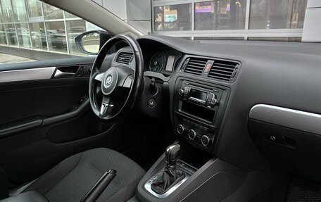 Volkswagen Jetta VI, 2012 год, 939 000 рублей, 6 фотография