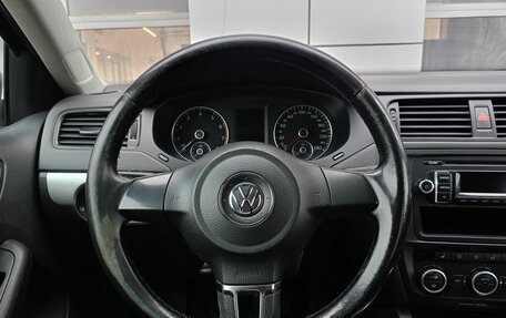 Volkswagen Jetta VI, 2012 год, 939 000 рублей, 8 фотография