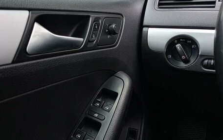 Volkswagen Jetta VI, 2012 год, 939 000 рублей, 12 фотография