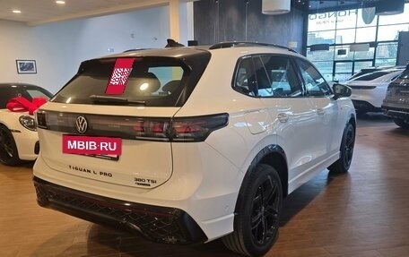 Volkswagen Tiguan, 2025 год, 5 200 000 рублей, 4 фотография