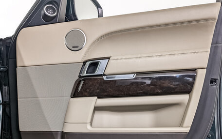 Land Rover Range Rover IV рестайлинг, 2014 год, 4 000 000 рублей, 25 фотография