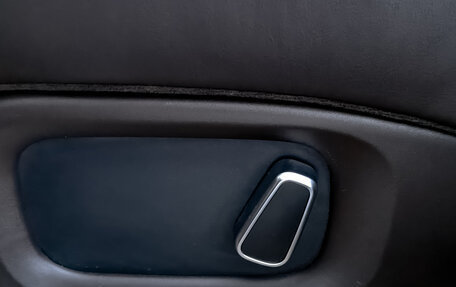 Land Rover Range Rover IV рестайлинг, 2014 год, 4 000 000 рублей, 26 фотография