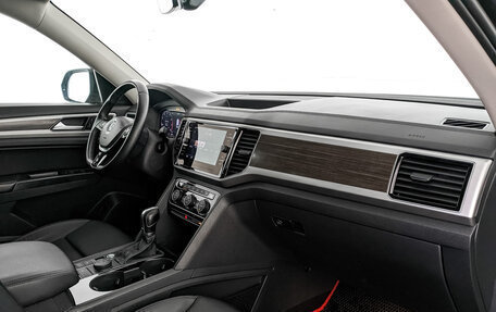 Volkswagen Teramont I, 2018 год, 2 850 000 рублей, 13 фотография