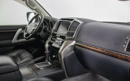 Toyota Land Cruiser 200, 2012 год, 3 720 000 рублей, 7 фотография