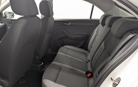 Skoda Rapid II, 2021 год, 1 265 000 рублей, 11 фотография