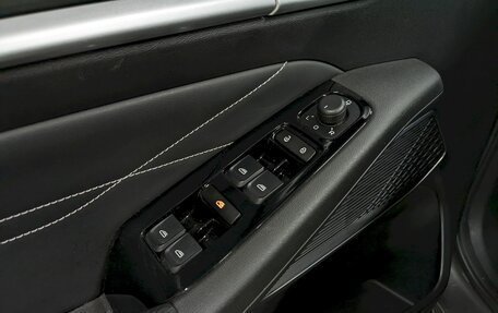 Geely Emgrand, 2024 год, 1 850 000 рублей, 12 фотография