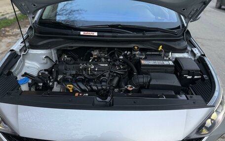 Hyundai Solaris II рестайлинг, 2022 год, 1 640 000 рублей, 3 фотография