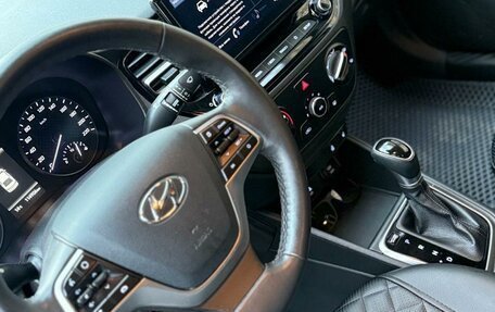 Hyundai Solaris II рестайлинг, 2022 год, 1 640 000 рублей, 6 фотография