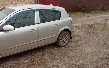 Opel Astra H, 2004 год, 600 000 рублей, 8 фотография