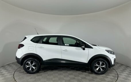 Renault Kaptur I рестайлинг, 2017 год, 1 747 000 рублей, 4 фотография