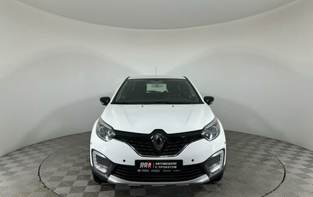 Renault Kaptur I рестайлинг, 2017 год, 1 747 000 рублей, 2 фотография