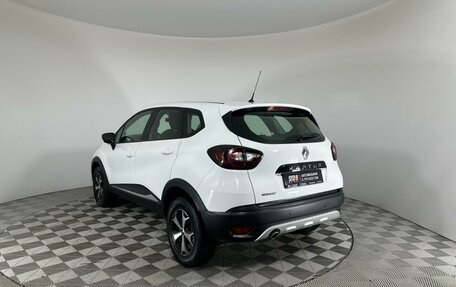 Renault Kaptur I рестайлинг, 2017 год, 1 747 000 рублей, 7 фотография