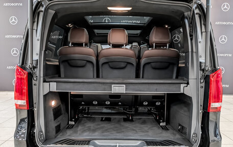 Mercedes-Benz V-Класс, 2017 год, 6 600 000 рублей, 9 фотография