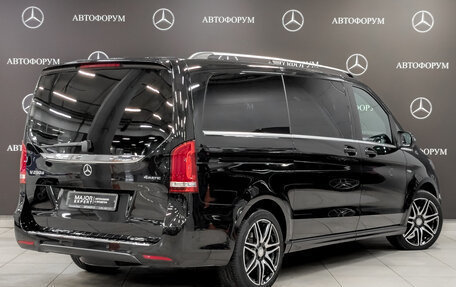 Mercedes-Benz V-Класс, 2017 год, 6 600 000 рублей, 5 фотография