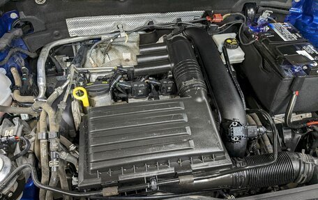 Skoda Karoq I, 2021 год, 2 390 000 рублей, 9 фотография