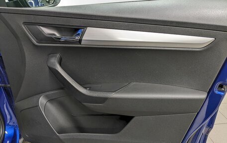 Skoda Karoq I, 2021 год, 2 390 000 рублей, 18 фотография