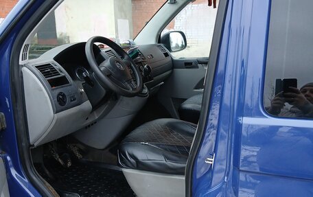 Volkswagen Transporter T5 рестайлинг, 2013 год, 1 300 000 рублей, 6 фотография