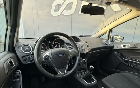 Ford Fiesta, 2015 год, 890 000 рублей, 6 фотография