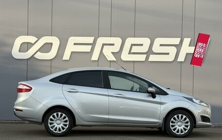 Ford Fiesta, 2015 год, 890 000 рублей, 5 фотография
