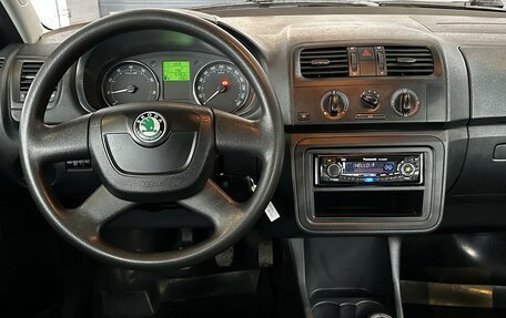 Skoda Fabia II, 2011 год, 599 000 рублей, 11 фотография