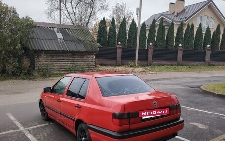 Volkswagen Vento, 1996 год, 139 000 рублей, 4 фотография