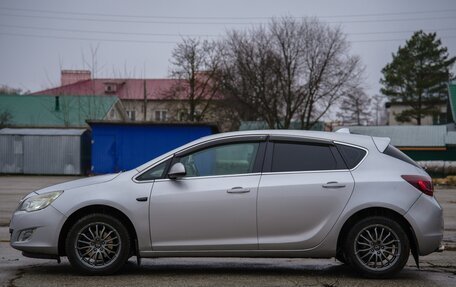 Opel Astra J, 2011 год, 800 000 рублей, 3 фотография