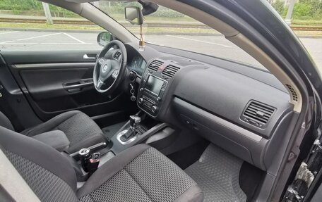 Volkswagen Jetta VI, 2010 год, 675 000 рублей, 13 фотография