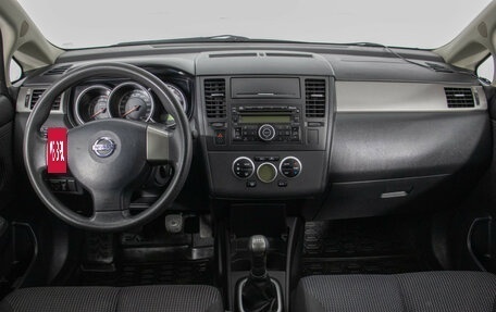 Nissan Tiida, 2011 год, 760 000 рублей, 10 фотография