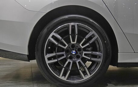 BMW 5 серия, 2025 год, 8 650 000 рублей, 7 фотография