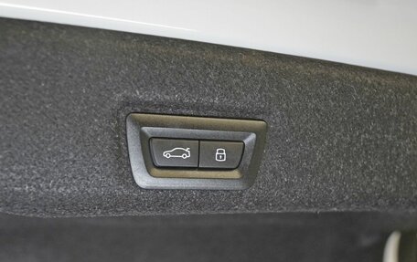 BMW 5 серия, 2025 год, 8 650 000 рублей, 23 фотография