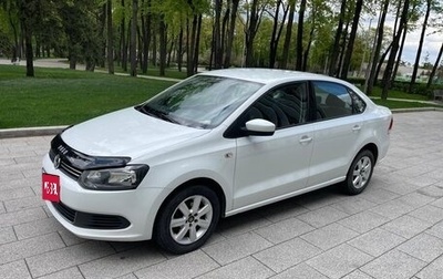 Volkswagen Polo VI (EU Market), 2015 год, 910 000 рублей, 1 фотография