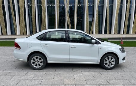 Volkswagen Polo VI (EU Market), 2015 год, 910 000 рублей, 9 фотография